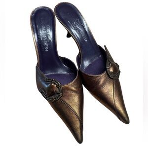 Donald Pliner Pointed Toe Mule ⭐️